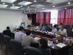 任总一一引见了向上云企业别离供给实施的“设